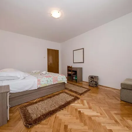 Paradise Apartament Lopar