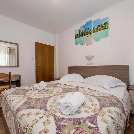 Apartament Paradise *