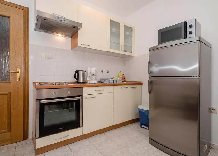 Paradise דירה לופאר