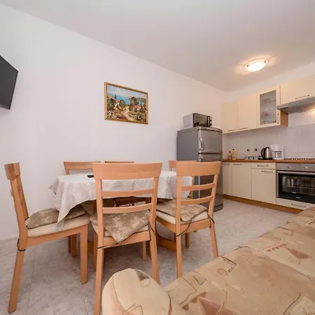 Апартаменты Paradise *