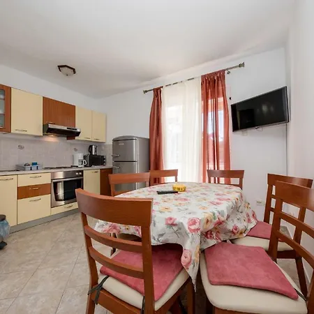 Apartment Paradise