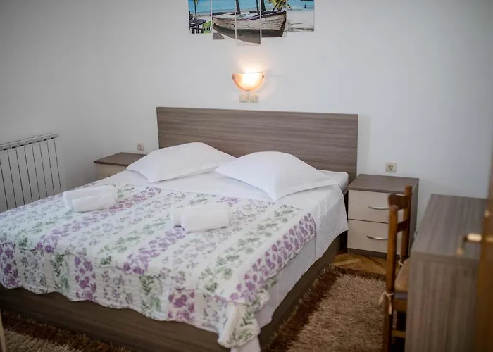 아파트 Paradise 로파르